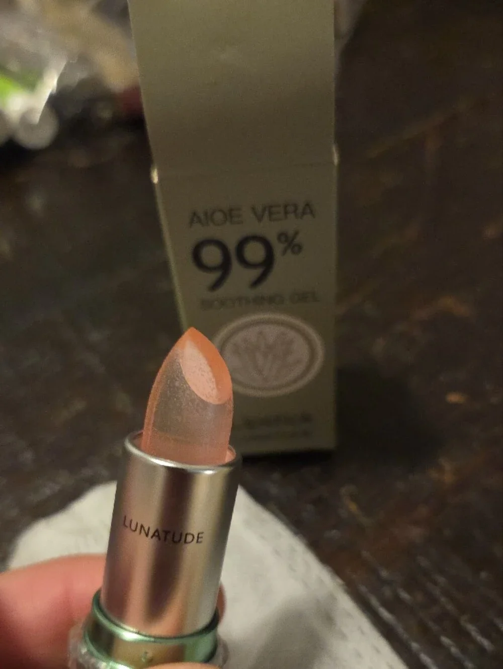 Soothing Aloe Gel Lipstick — Color Changing NIB